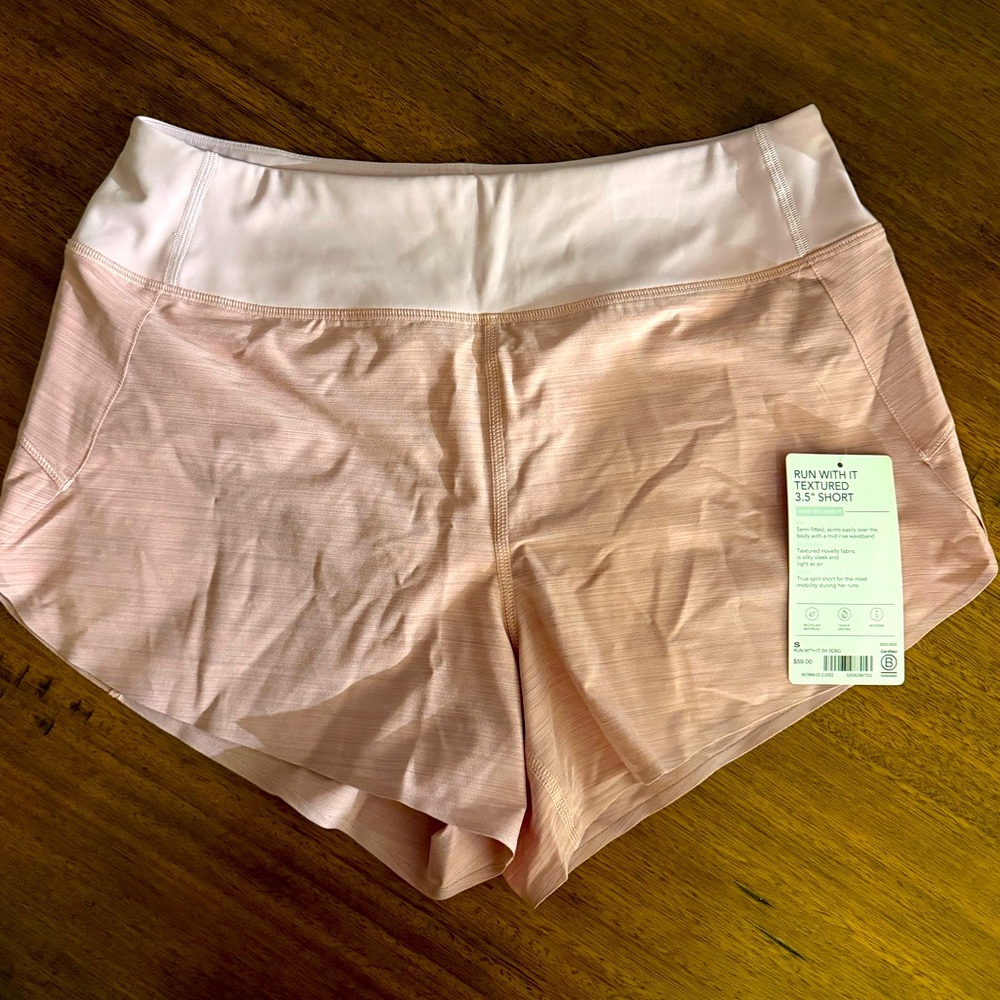 NWT Athleta Run With It shorts